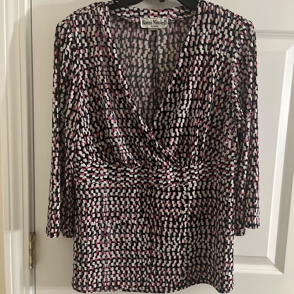 Ronni Nicole Pink and Black Patterned Blouse - Picture 1 of 1